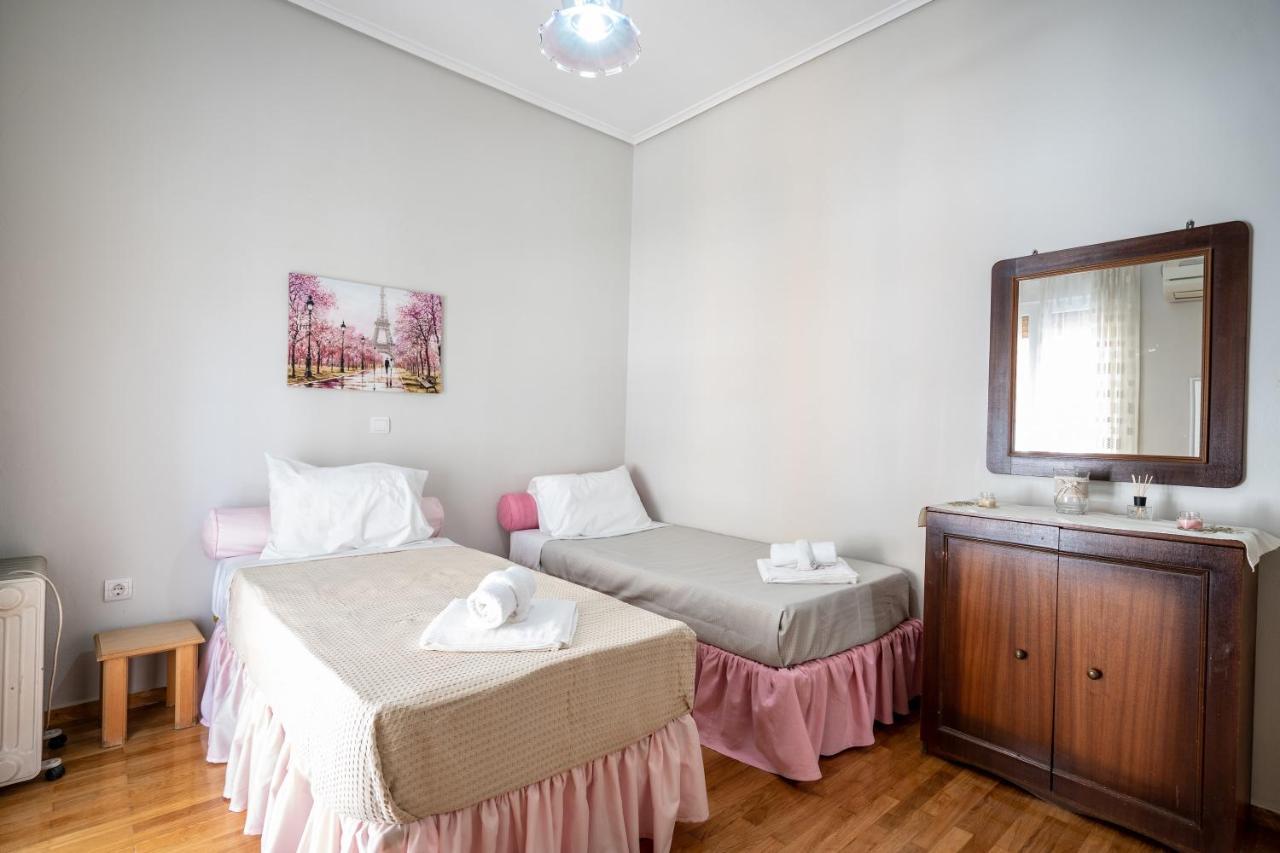 Family Apartment At Kalithea 2 Bedrooms 4 Pers Athen Exterior foto